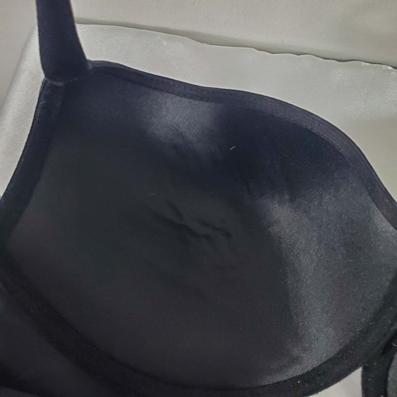 Triumph Women's Underwire Support Bra Black - Picture 4 of 7